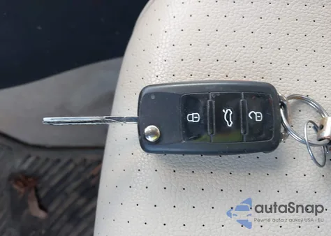 2014 Volkswagen Jetta 1.8T Se from USA, damaged, VIN 3VWB17AJ9EM386618